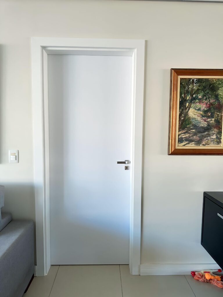PORTA INTERNA LINHA REVESTIDA EM PVC