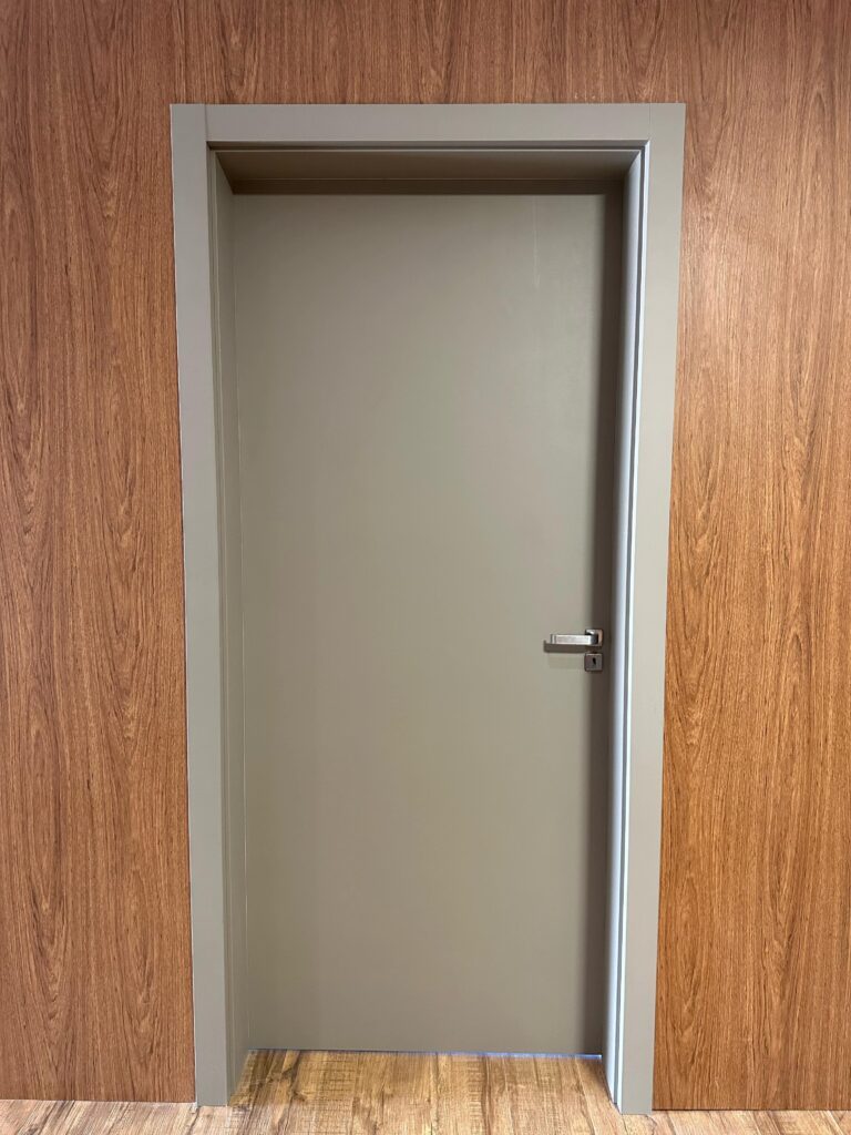 PORTA INTERNA LINHA